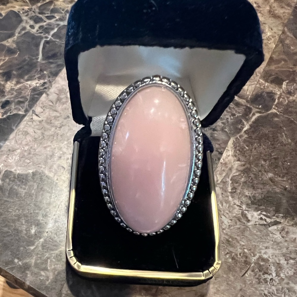 Rose Quartz Cabochon Ring Silver Beading & Stone Hammered Design Silver Plated